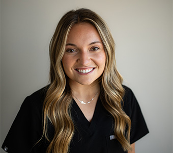 Dental assistant Margo