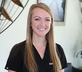 Waverly Nebraska dentist Doctor Paige Hull